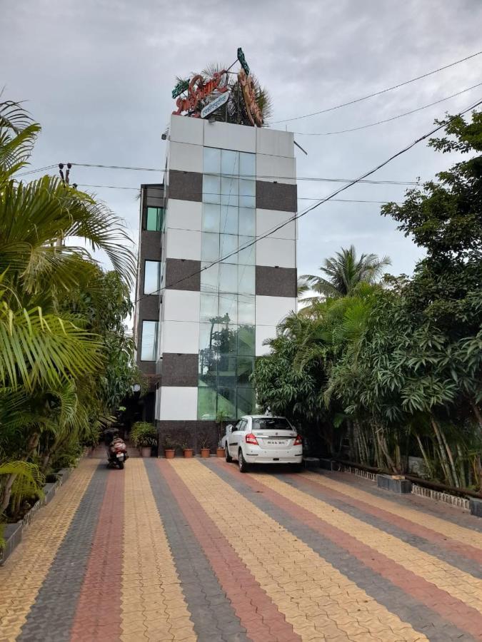 Hotel Shalimar Executive, Uran Islampur Peth  Екстер'єр фото
