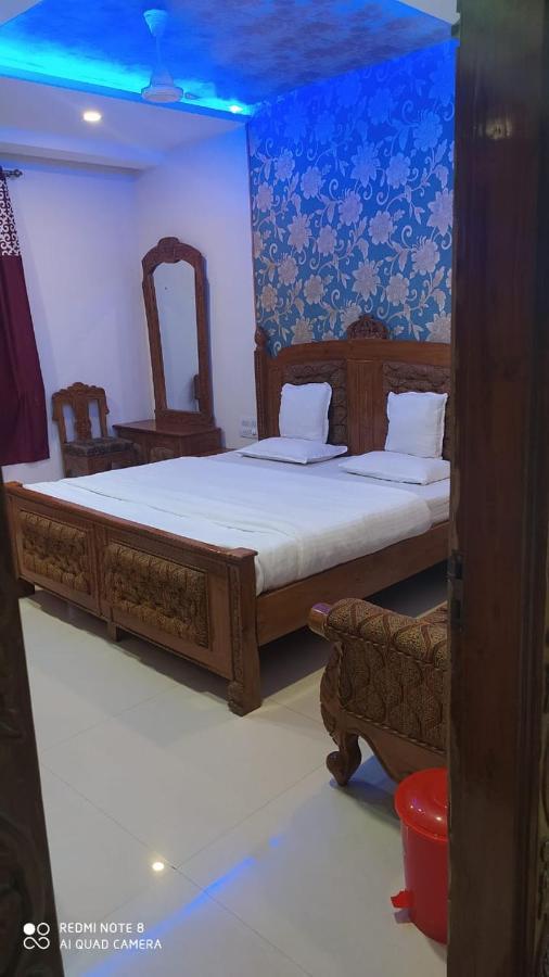 Hotel Shalimar Executive, Uran Islampur Peth  Екстер'єр фото