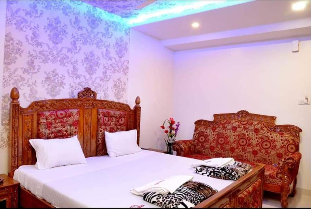Hotel Shalimar Executive, Uran Islampur Peth  Екстер'єр фото
